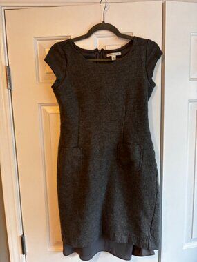 Banana Republic Size 8 Dress